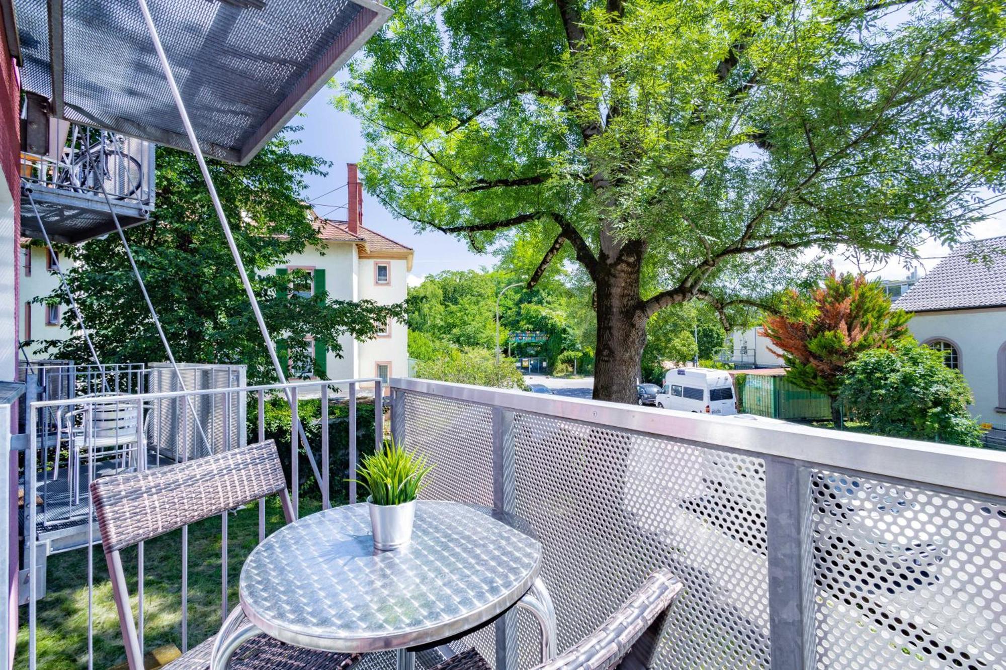 Business Apartment Am Hauptbahnhof Freiburg im Breisgau Exterior photo